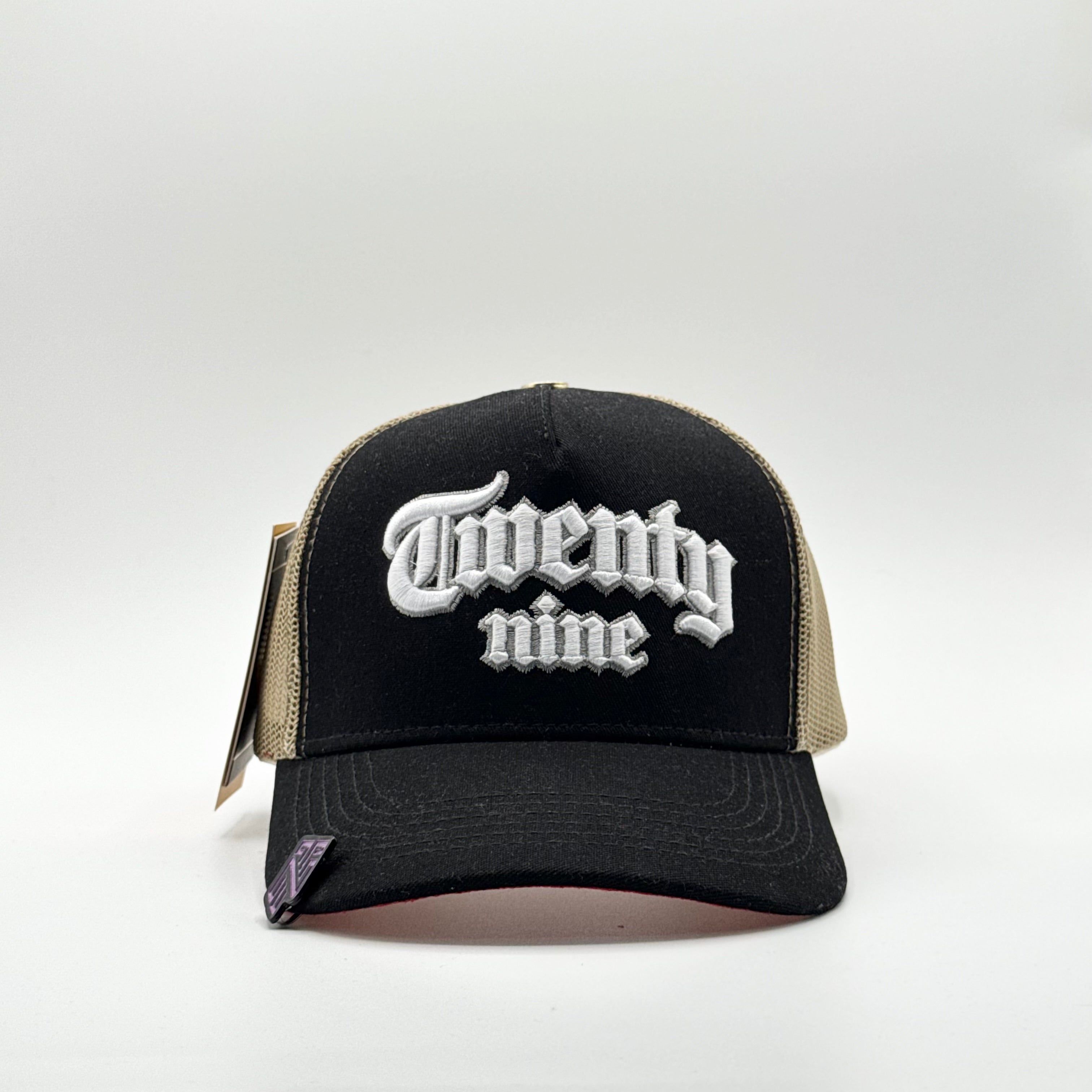 TWENTY NINE (CAQUI/NEGRO/ROJO)