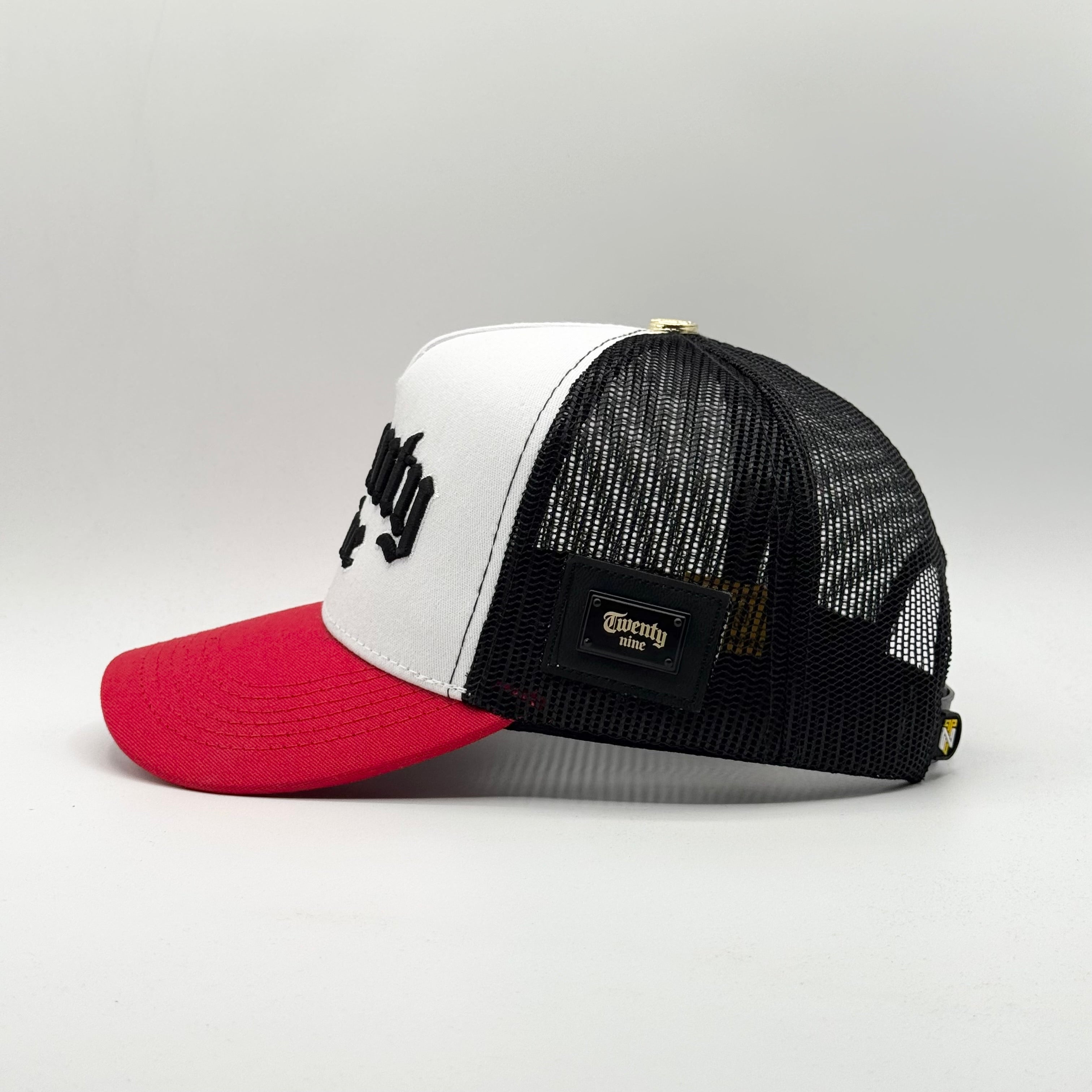 TWENTY NINE (NEGRO/BLANCO/ROJO)