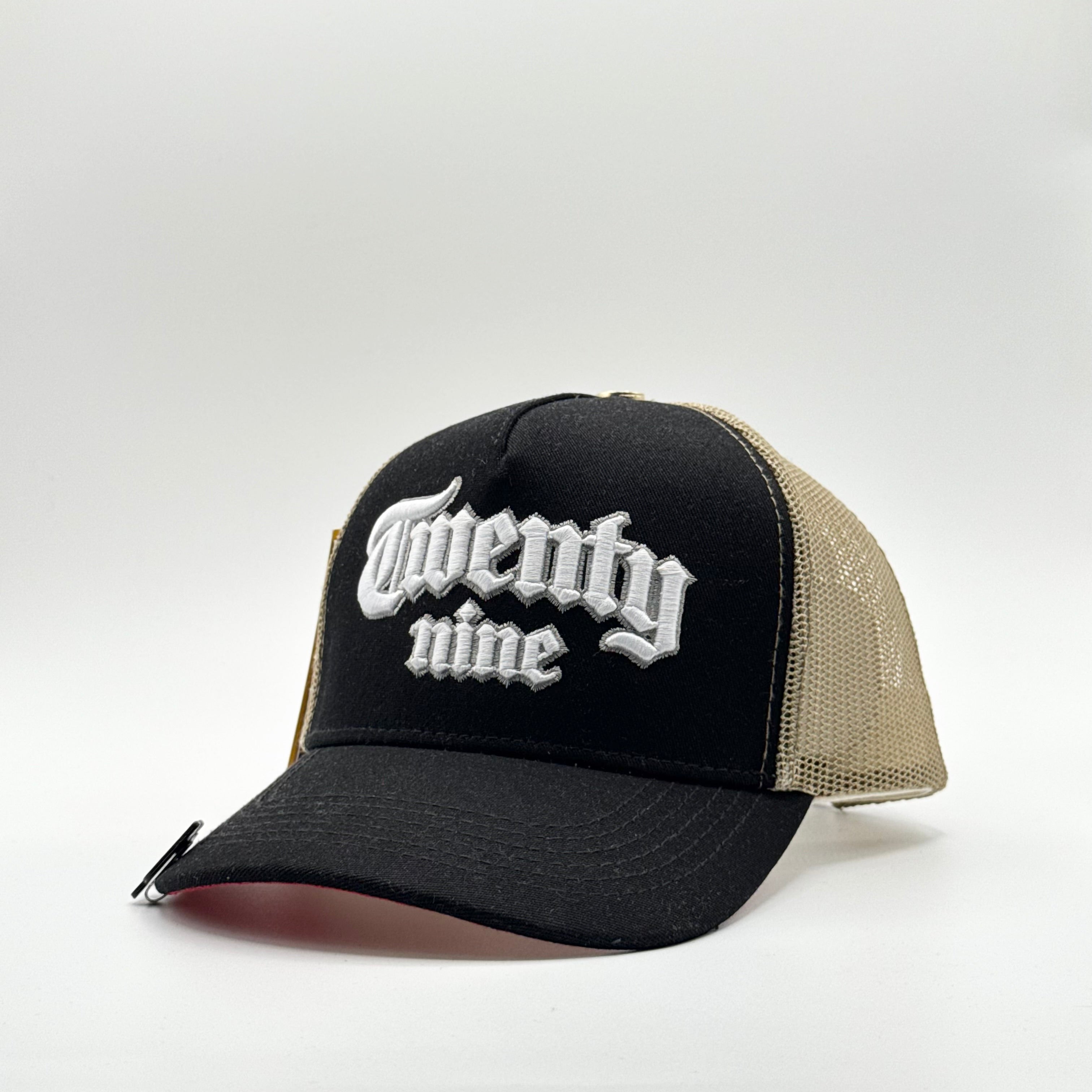 TWENTY NINE (CAQUI/NEGRO/ROJO)