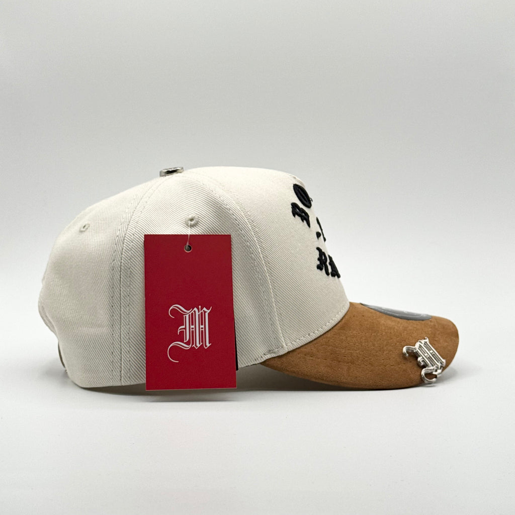 BORN X RAISED / VISOR GAMUZA