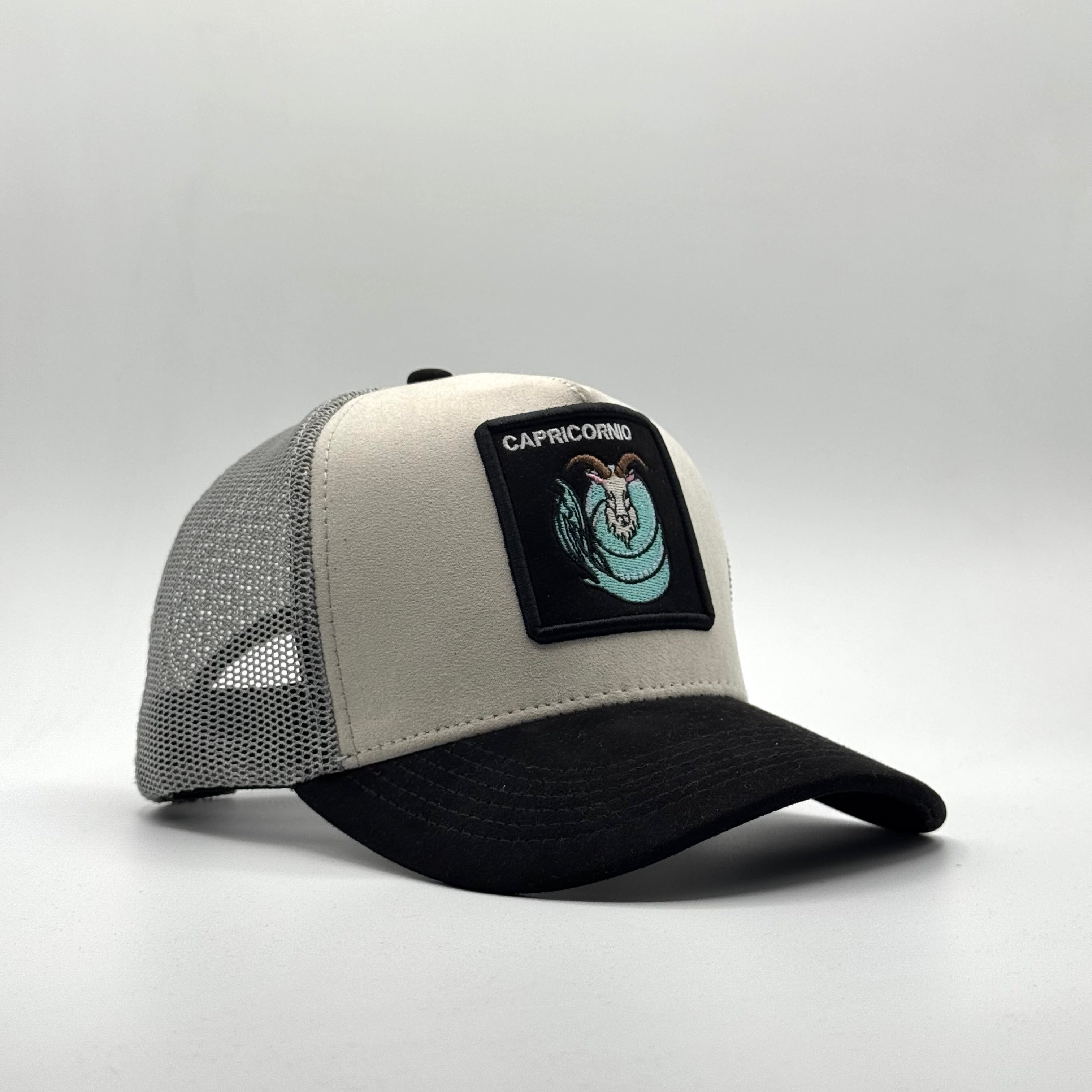 CAPRICORNIO / BEIGE - NEGRO