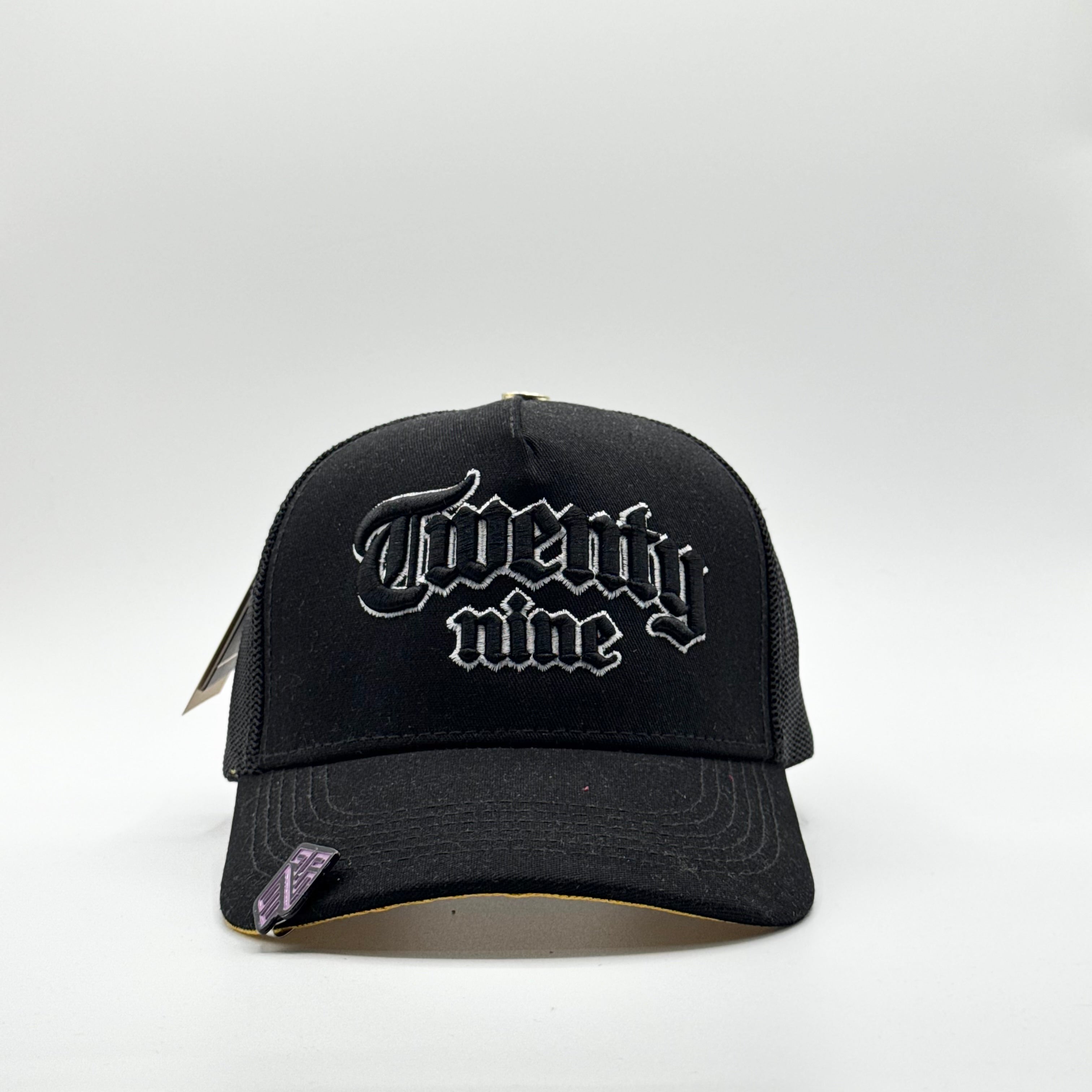 TWENTY NINE (NEGRO/AMARILLO)